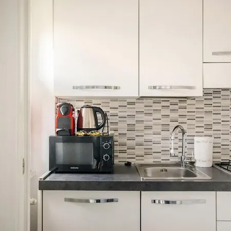 아파트 Chic Con Cucina Indipendente E Terrazzino *