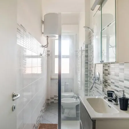 아파트 Chic Con Cucina Indipendente E Terrazzino 밀라노