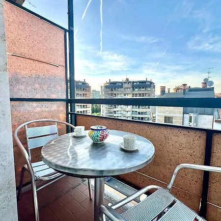 Chic Con Cucina Indipendente E Terrazzino 아파트